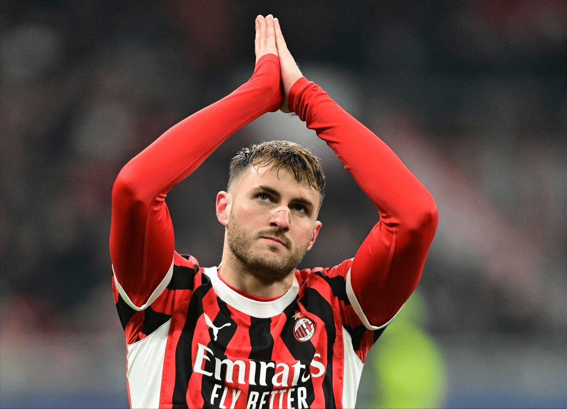 每体：德容未能参与赛前集中，能否出战本轮联赛成疑