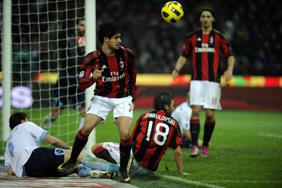 皇马门将神扑挽救球队