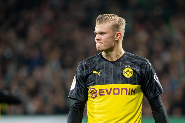 李新翔：武磊是我的榜样，能和自己的偶像一起踢球感觉很奇妙